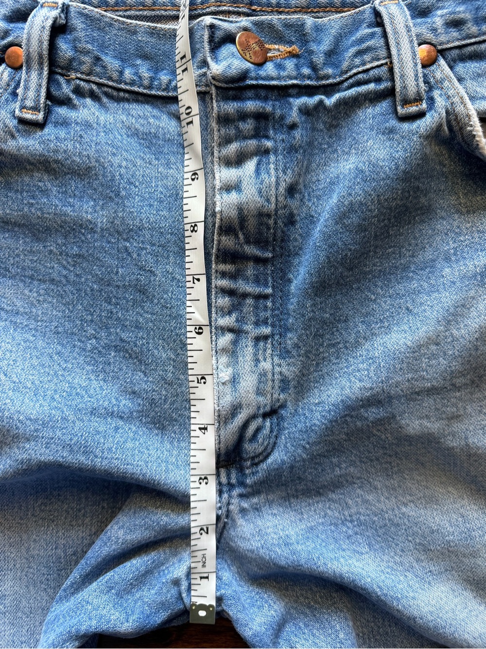 Wrangler Jeans Men's 35x32 (35x29) Slim Fit Cowboy Cut Distressed Work 936PWD - Picture 7 of 8